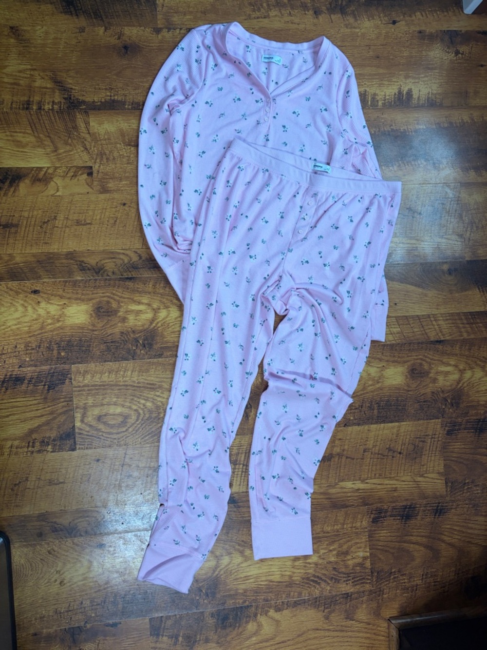 Women’s Pink Floral Pajama Set - Soft Long Sleeve & Pants